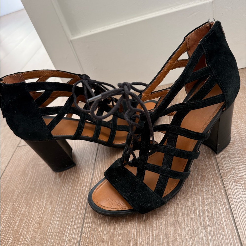 Sarto heels - good condition